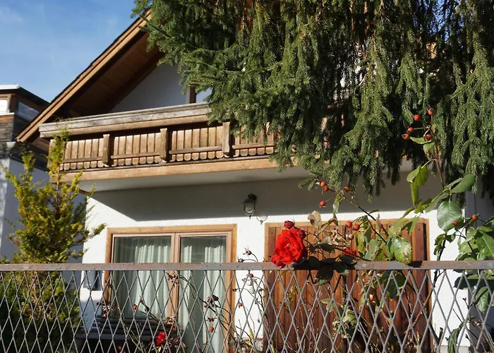 Haus Burda * سخلادميخ